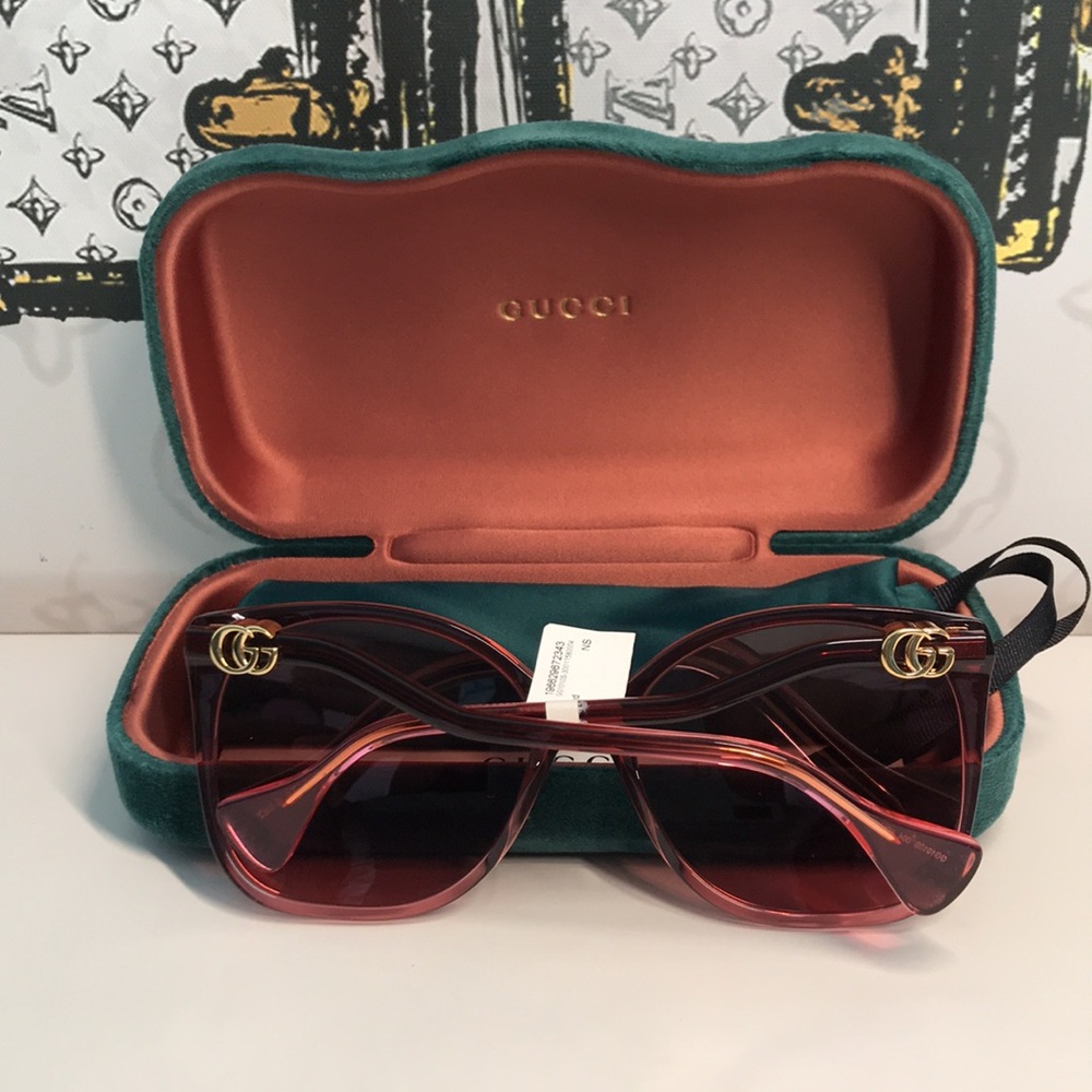 New ✨ Authentic Gucci GG1010S 004 Oversized Cat-Eye Sunglasses ✨ - Picture 11 of 13